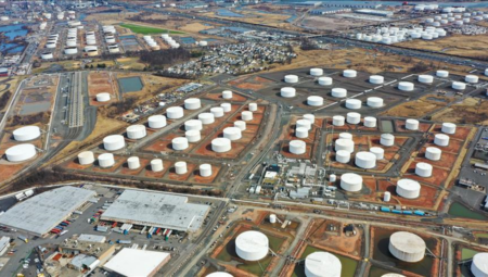 Ekim’de yaşanan global petrol arzı artışı dikkat çekiyor