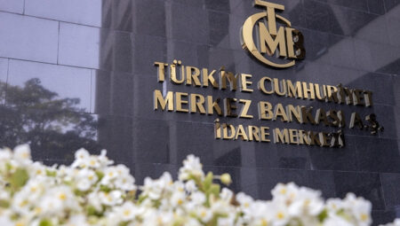 Merkez Bankası’nın brüt rezervi 156,7 milyar dolara geriledi