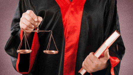 Boşanma Davalarında Delil Değerlendirmesi: Ses Kayıtlarının Hukuki Boyutu ve Nafaka Taleplerine Etkisi